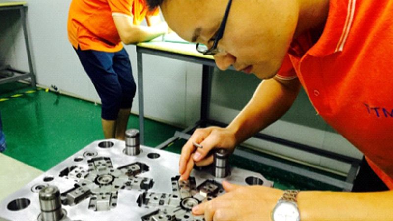 成都模具配件价格表背后的考量因素**